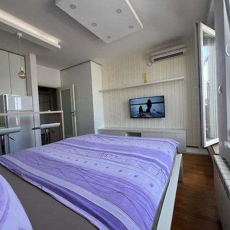 Hedonia Apartment Белград Екстериор снимка