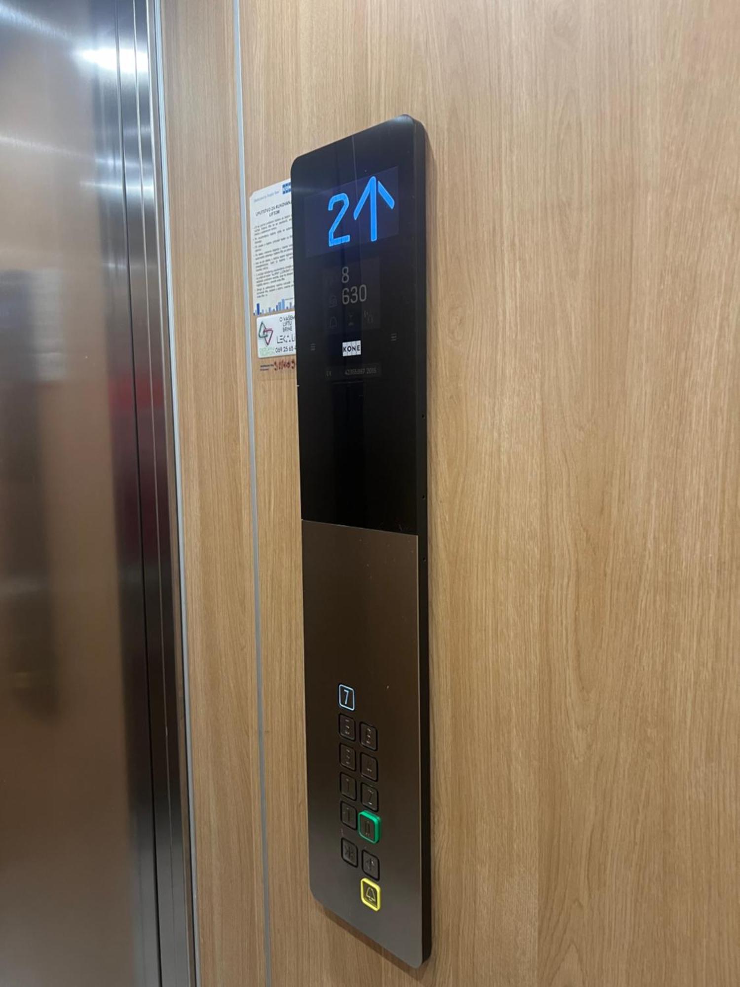 Hedonia Apartment Белград Екстериор снимка